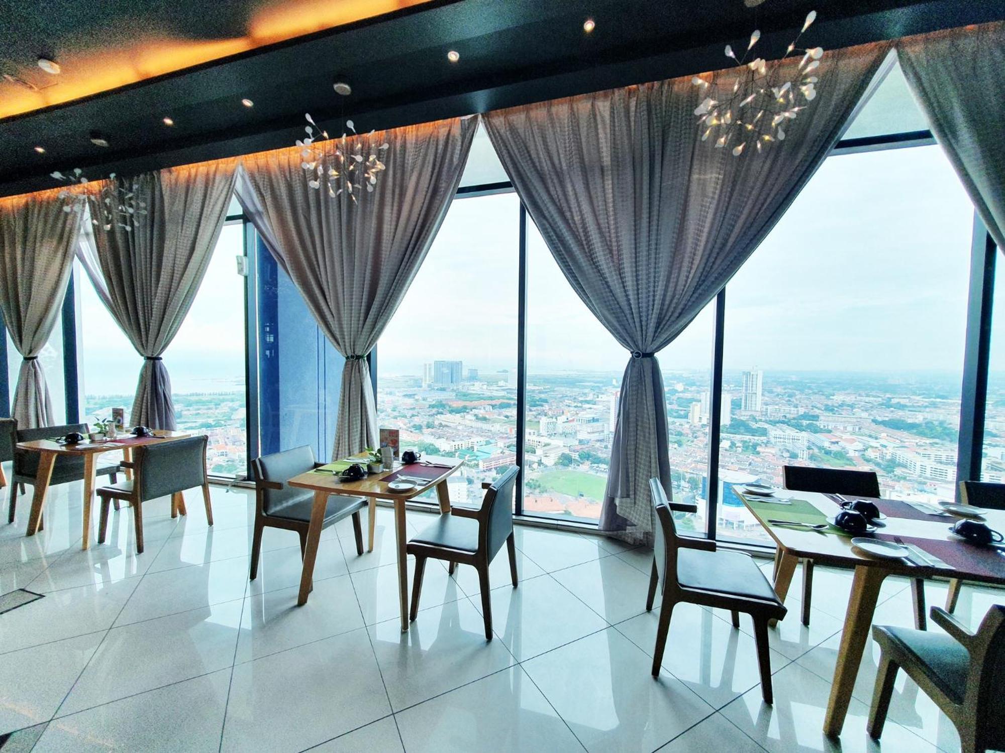 The Shore Hotel & Residences Malacca Bagian luar foto