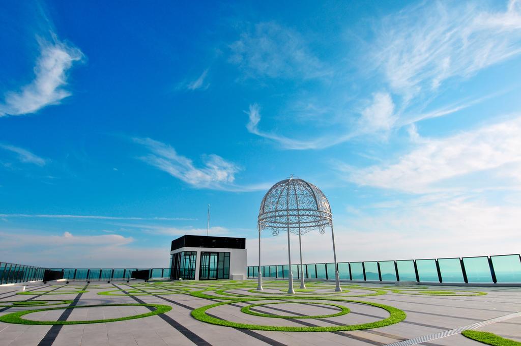 The Shore Hotel & Residences Malacca Bagian luar foto
