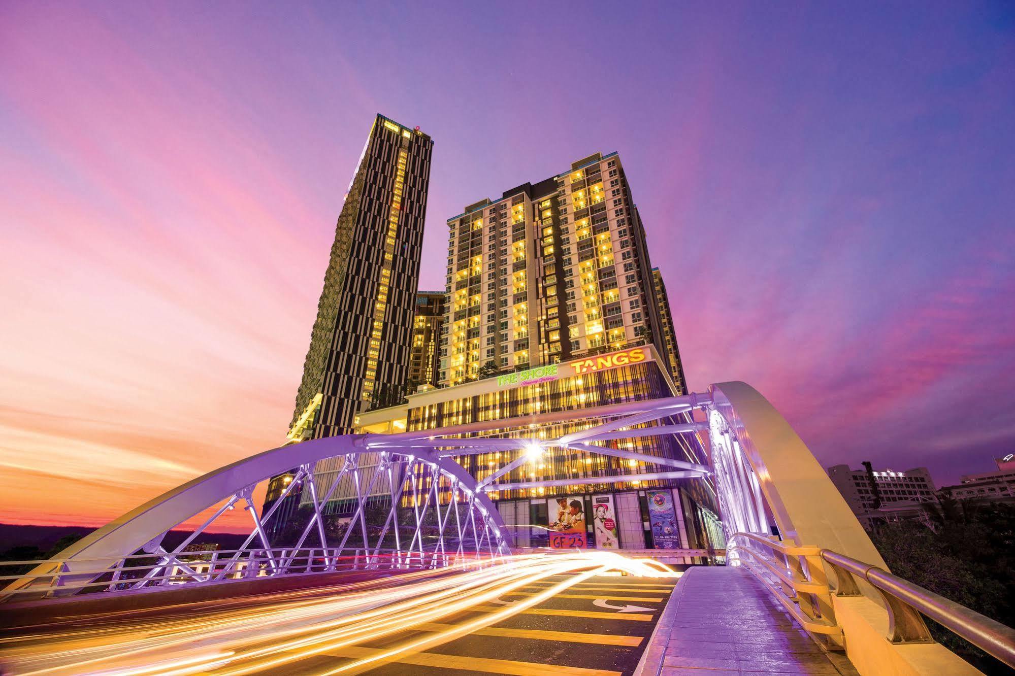 The Shore Hotel & Residences Malacca Bagian luar foto